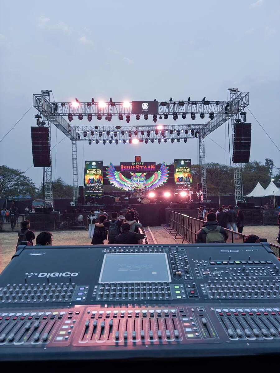 Giflif Indiestaan multi-stage festival production by Dhwani Entertainment